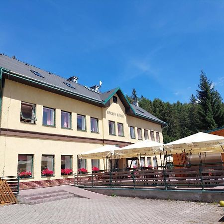 Rs Bernov Zatisi Hotell Nejdek Eksteriør bilde